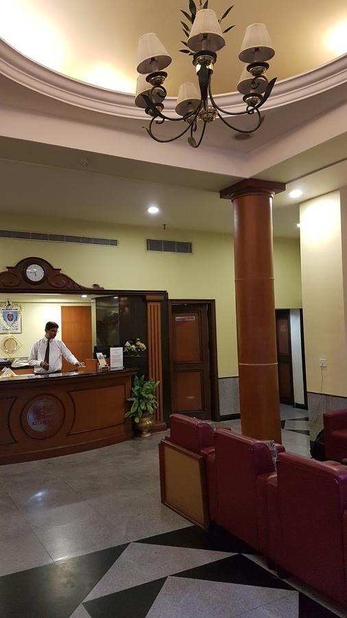 Kamat Lingapur Hotel Hyderabad Ngoại thất bức ảnh
