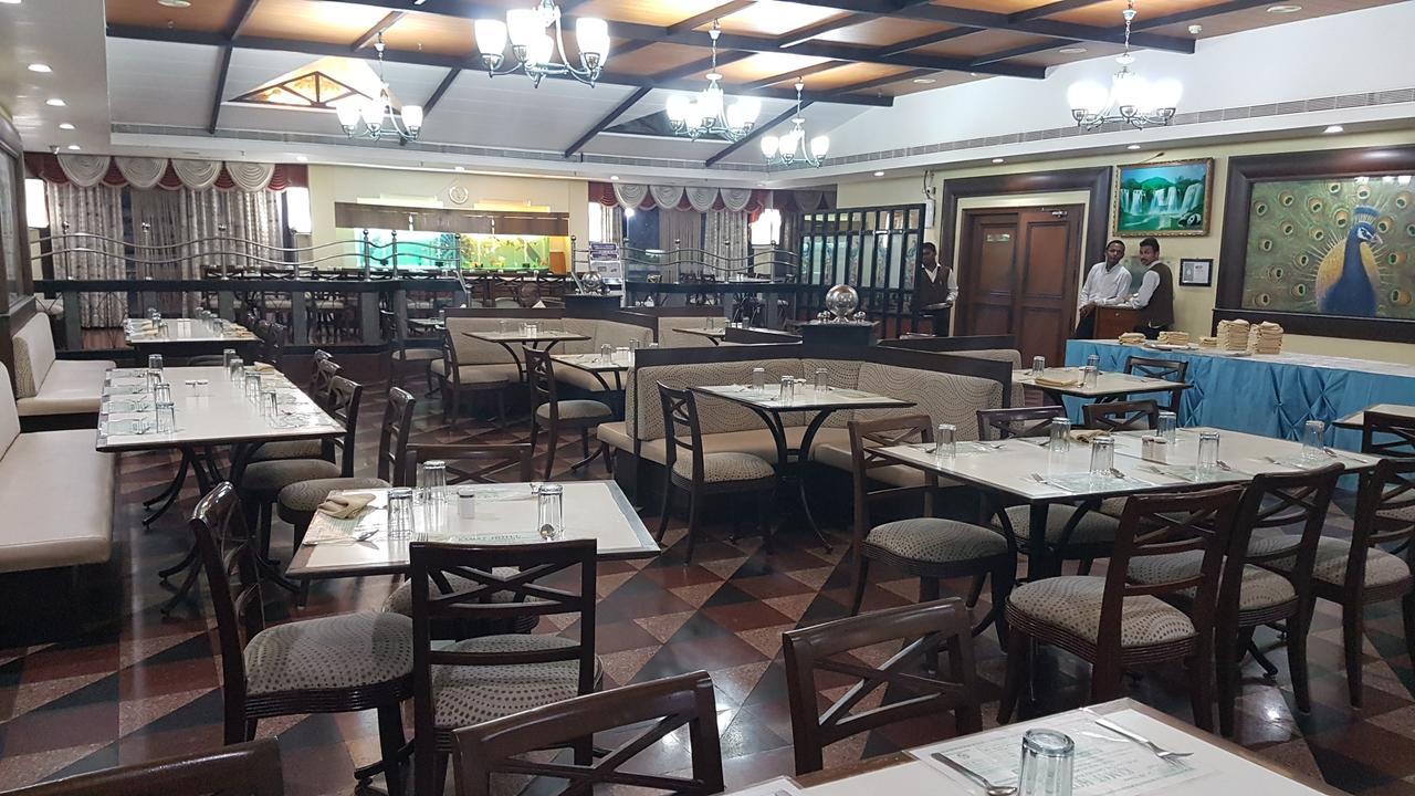 Kamat Lingapur Hotel Hyderabad Ngoại thất bức ảnh
