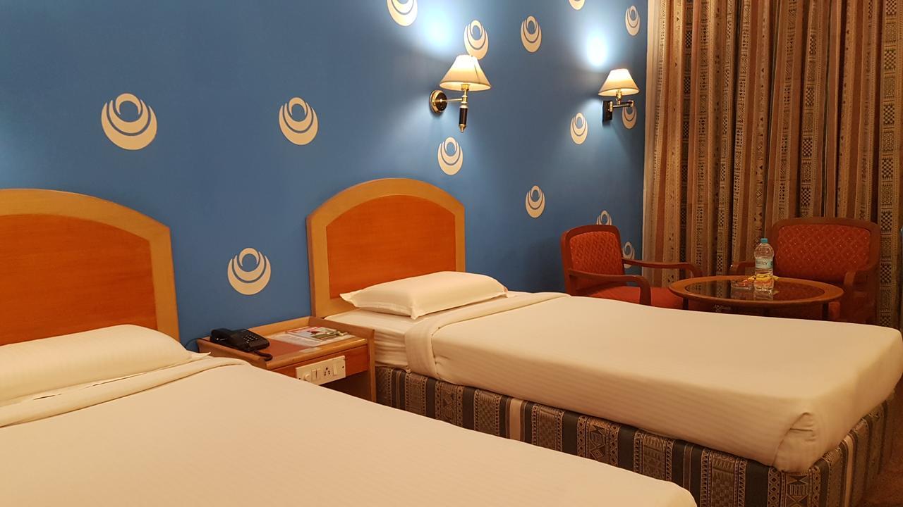 Kamat Lingapur Hotel Hyderabad Ngoại thất bức ảnh
