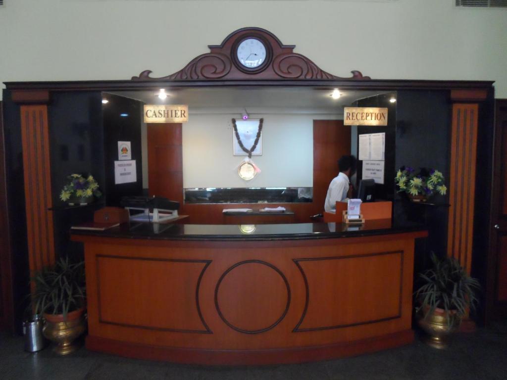 Kamat Lingapur Hotel Hyderabad Ngoại thất bức ảnh